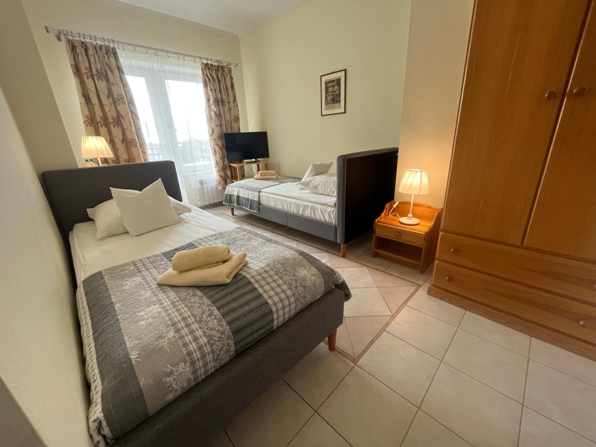 Gosciniec Jantar Otel Giżycko Dış mekan fotoğraf