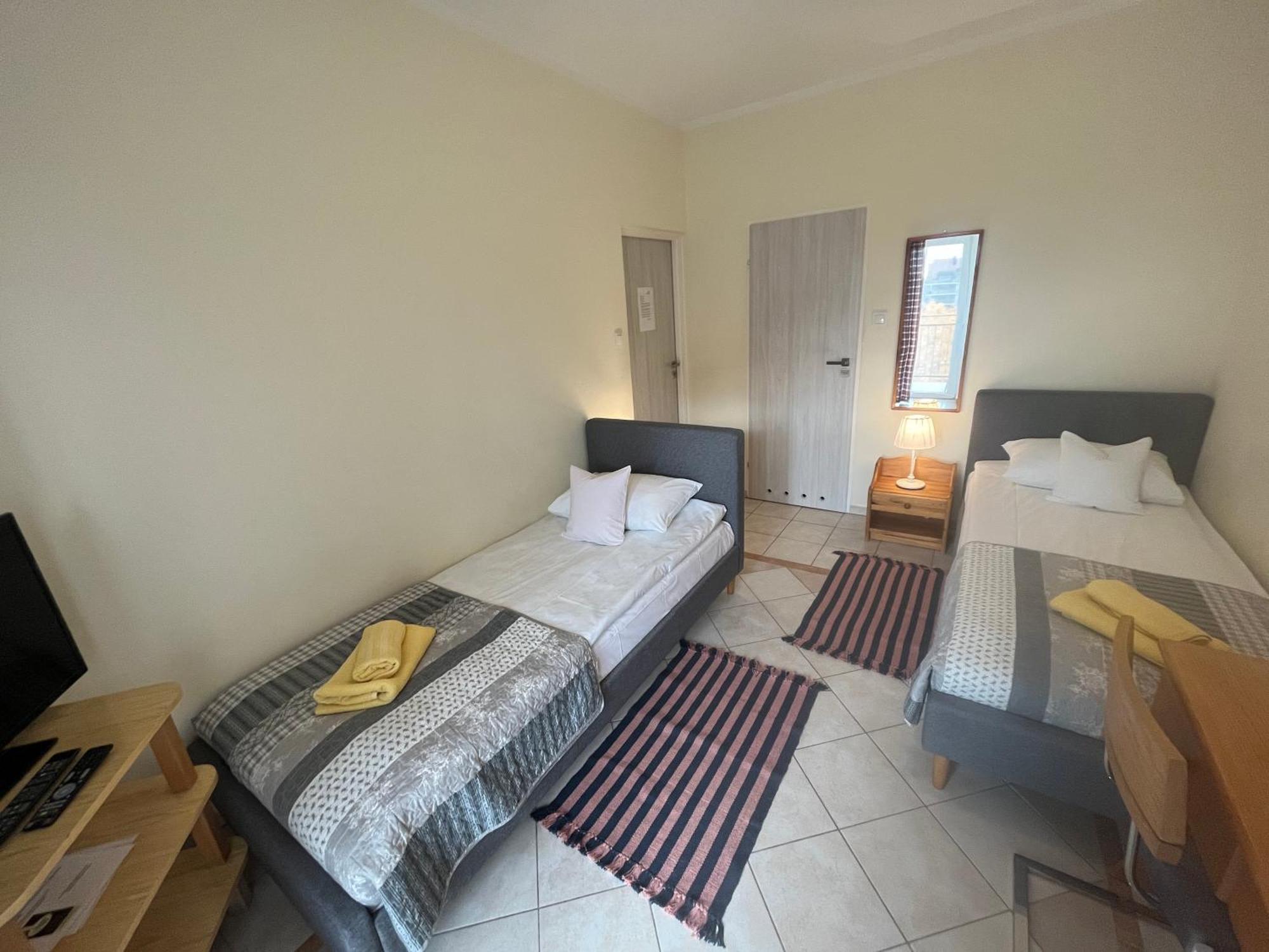 Gosciniec Jantar Otel Giżycko Oda fotoğraf